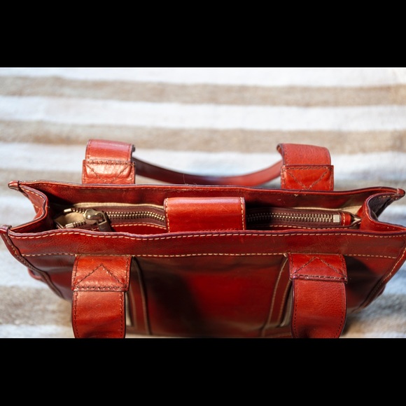 Michael Kors Leather Shoulder Bag - Picture 3 of 4